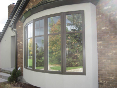 4 Panel White Bow Windows with Internal Grills