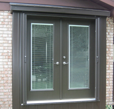 Double Operating in Swing Doors with Internal Mini-Blinds
